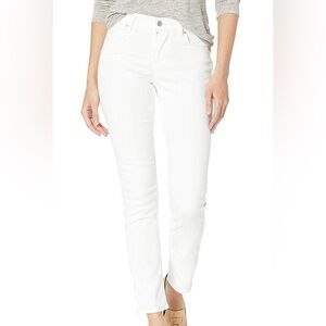 New Levi’s skinny jeans - mid rise - size 10 short - white